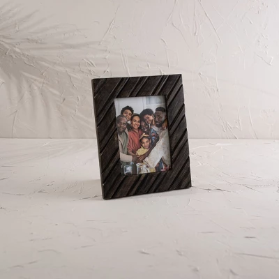 Carved Diagonal 5X7 Wood Photo Frame - Foreside Home & Garden