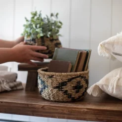 Black Rope & Seagrass Basket - Foreside Home & Garden -Decor Home Life Store GUEST 63bbdba5 a505 4bce 92d1 a43971e3b8a1