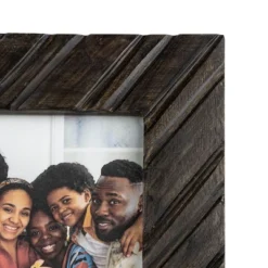 Carved Diagonal 5X7 Wood Photo Frame - Foreside Home & Garden -Decor Home Life Store GUEST 8825f4aa bb17 4671 b427 7a710520ee77