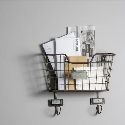 Rustic Distressed Wire Metal Hanging Wall Mail Pocket - Foreside Home & Garden 7 Rustic Distressed Wire Metal Hanging Wall Mail Pocket - Foreside Home & Garden - Image 5