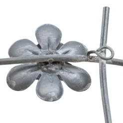 Flower Gray Metal Wall Art - Foreside Home & Garden -Decor Home Life Store GUEST c2428ea5 a708 4b4c 9fed 3fd780defd18