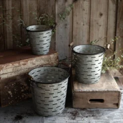 Set Of 3 Galvanized Metal & Wood Baskets - Foreside Home & Garden 14 Set Of 3 Galvanized Metal & Wood Baskets - Foreside Home & Garden -Decor Home Life Store GUEST f5066b8c 67ba 45ac b1f4 0d9e5c515034